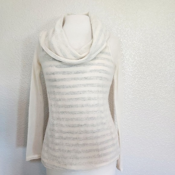 Moth Gray Alpaca Wool Sweater Size XS - Picture 2 of 12